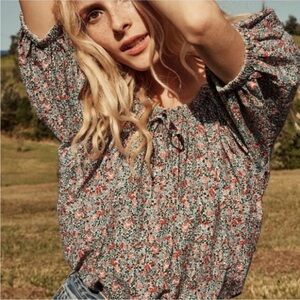 Doen Sia top in white petit jardin floral cottagecore prairiecore peasant puff M